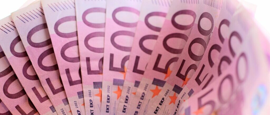 dollar-bill-2462385_1280-1024x682