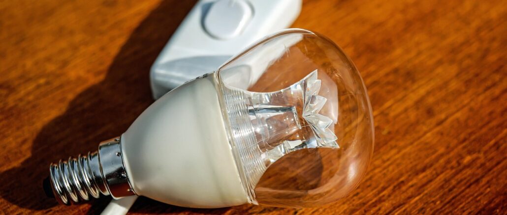 lightbulb-1640351_1280