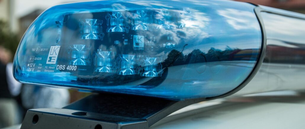 blue-light-4694846_1280 (1)