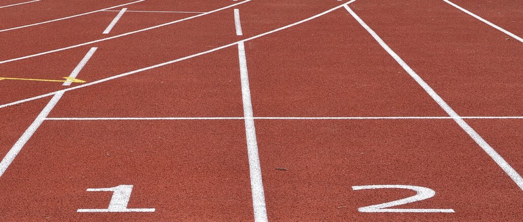 tartan-track-2678544_1280